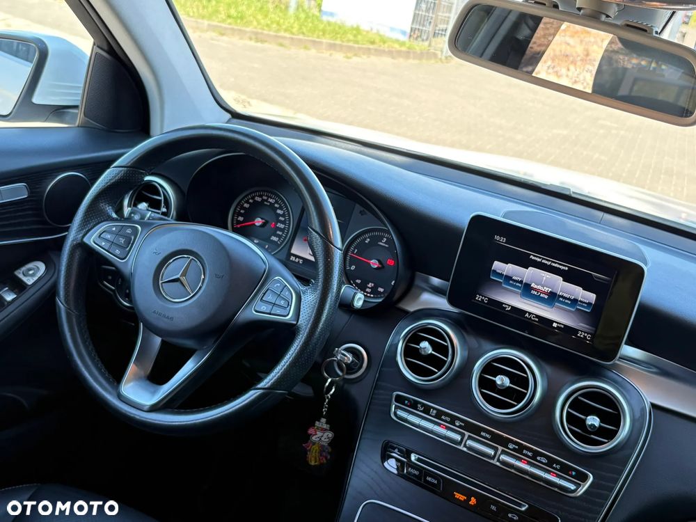 Mercedes-Benz GLC 220 d 4Matic 9G-TRONIC - 15