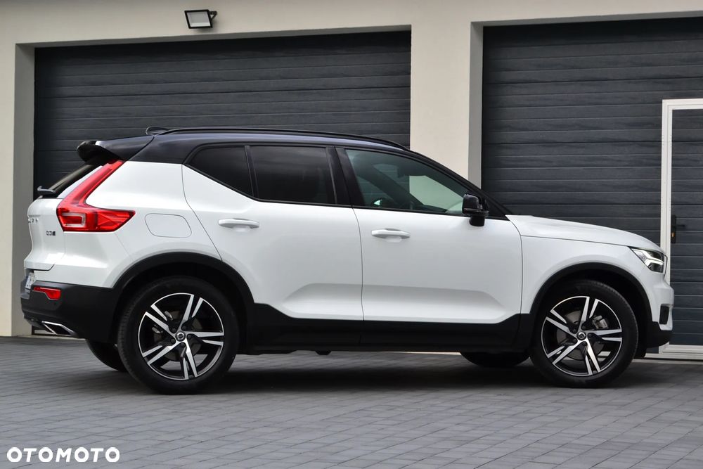 Volvo XC 40 D3 AWD R-Design - 24