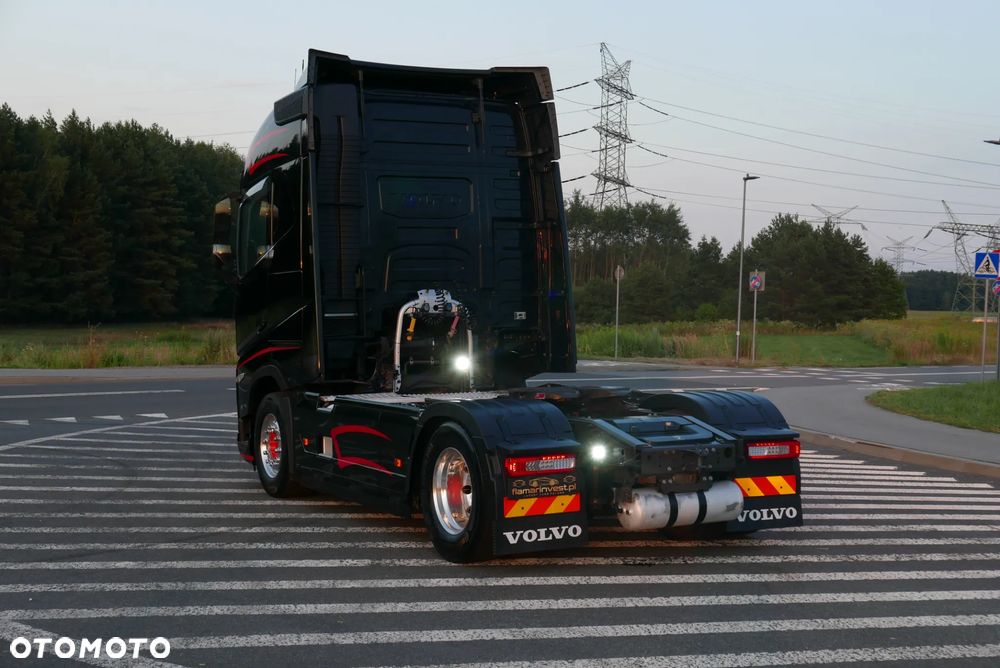 Volvo FH 460 EURO6 FH4 FH5 FULL OPCJA 21R ALU TV PODWÓJNE SZYBY NAVI KAMERA SKÓRA ELEKTRYCZNY OBRACANY FOTEL - 3