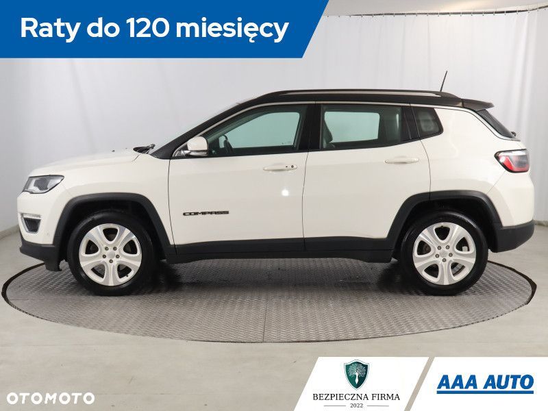 Jeep Compass - 4