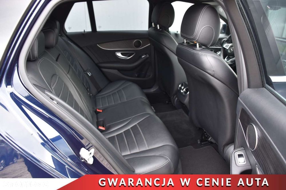 Mercedes-Benz Klasa C 200 T 4Matic 7G-TRONIC AMG Line - 7