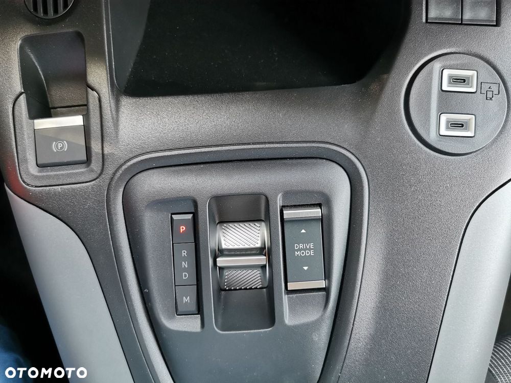 Toyota Proace City Verso Long 1.5 D-4D Family - 22