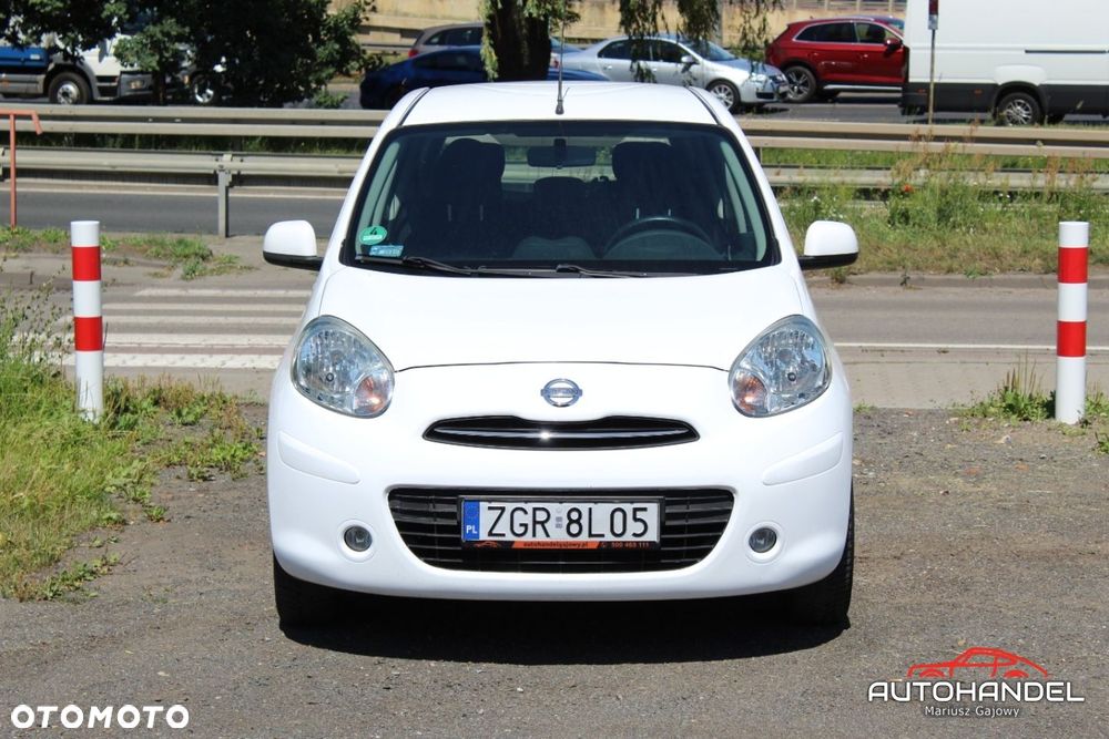 Nissan Micra - 2