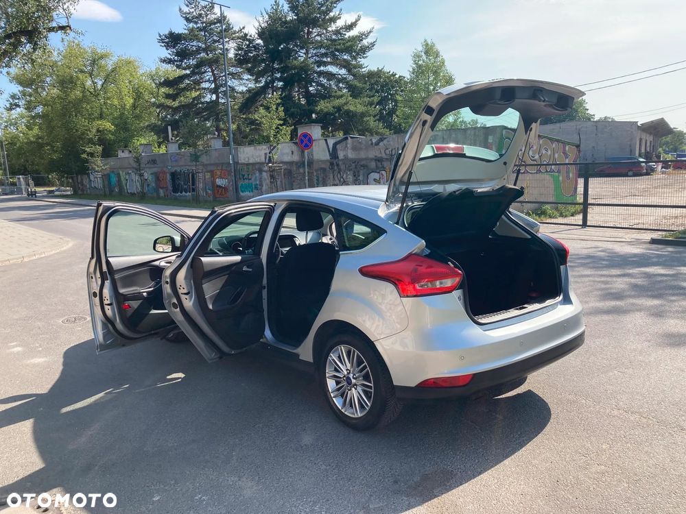 Ford Focus 1.5 TDCi SYNC Edition - 8