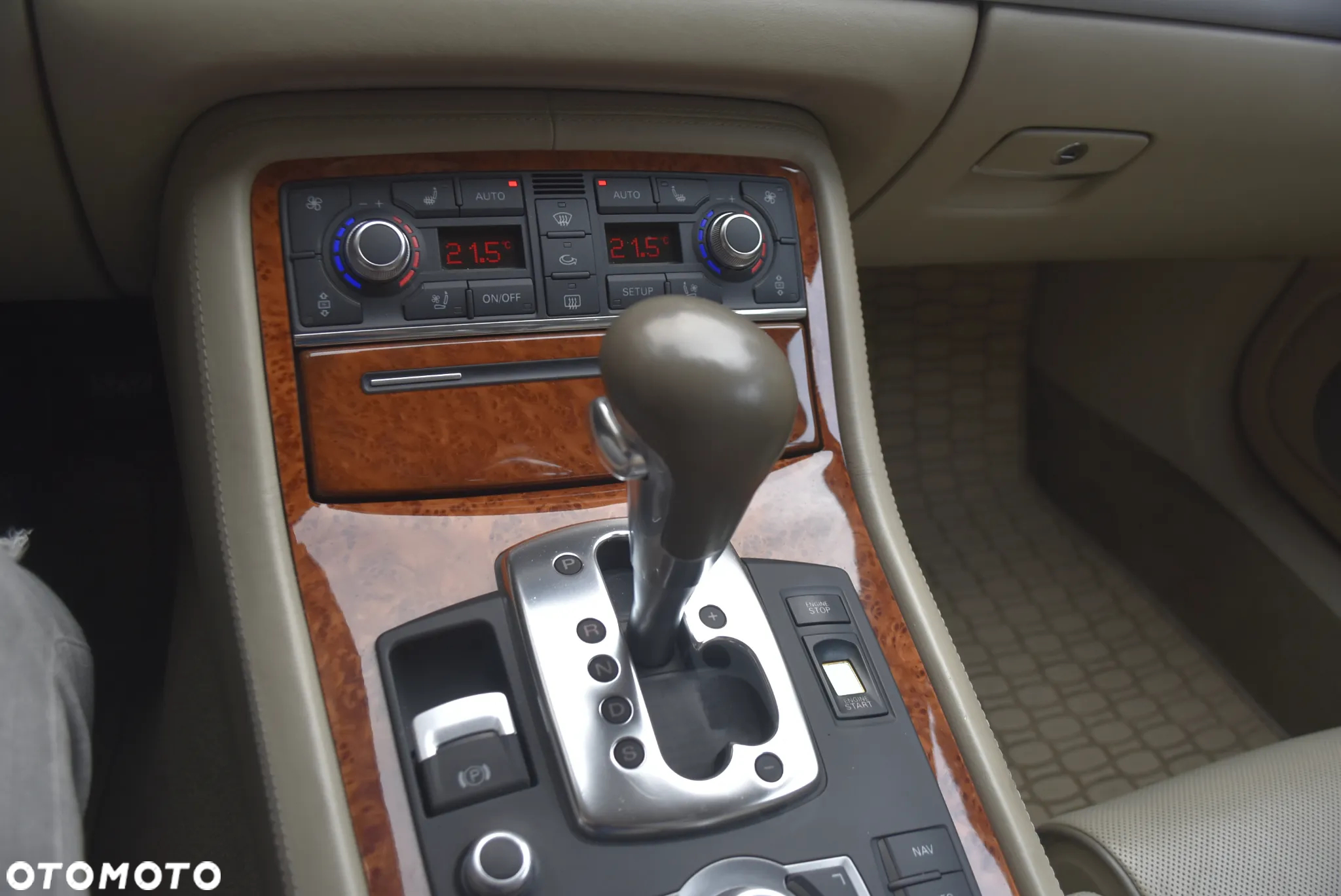 Audi A8 6.0 quattro Langversion - 23