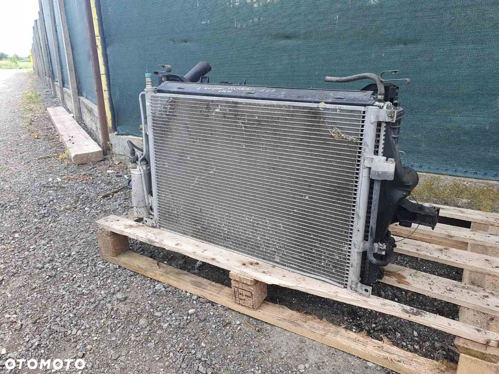 CHŁODNICA WENTYLATOR VOLVO V70 S80 S60 - 2