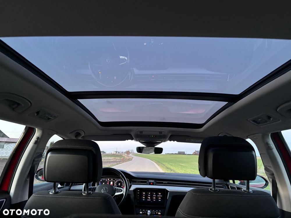 Volkswagen Passat - 21