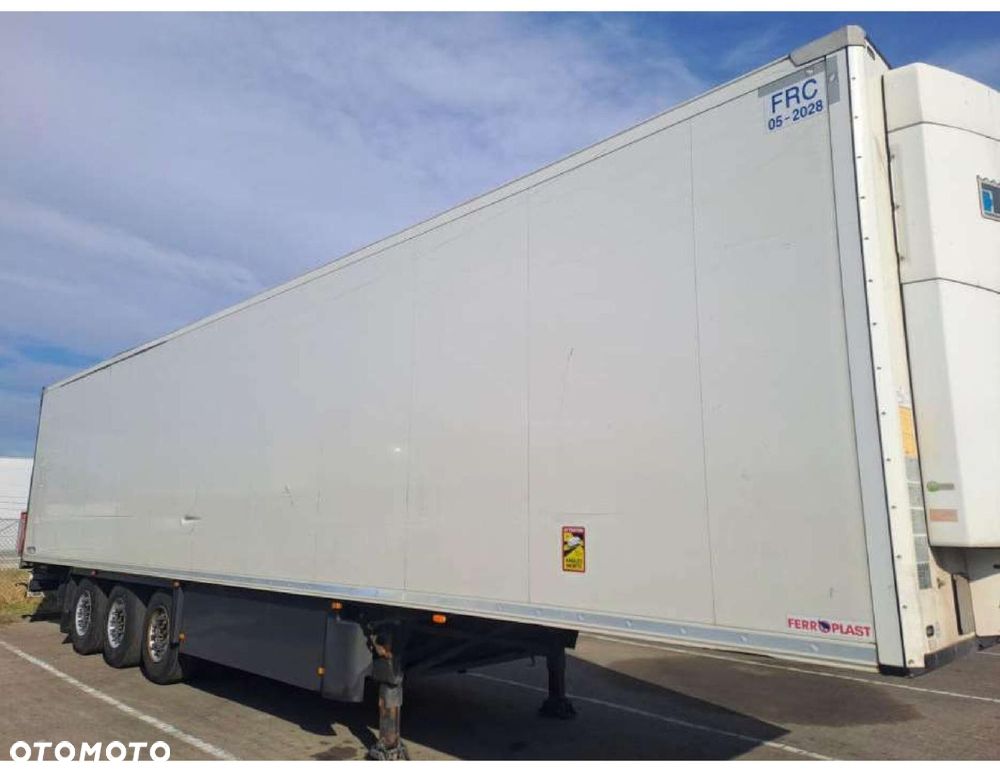 Schmitz Cargobull SKO FP 60 ThermoKing SLXi 300 - 2