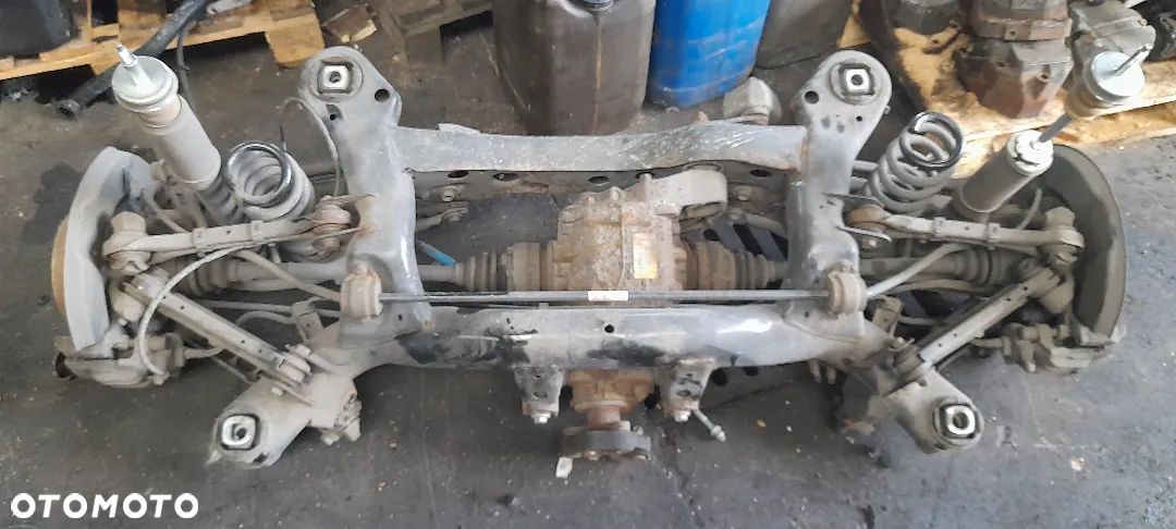 TYLNY MOST BMW E90, E91 LIFT 3.23 XDRIVE !! Wysyłka !! MOST ! - 1