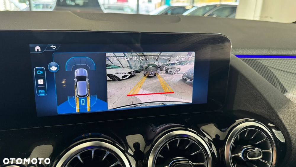 Mercedes-Benz GLA 200 AMG Line - 17