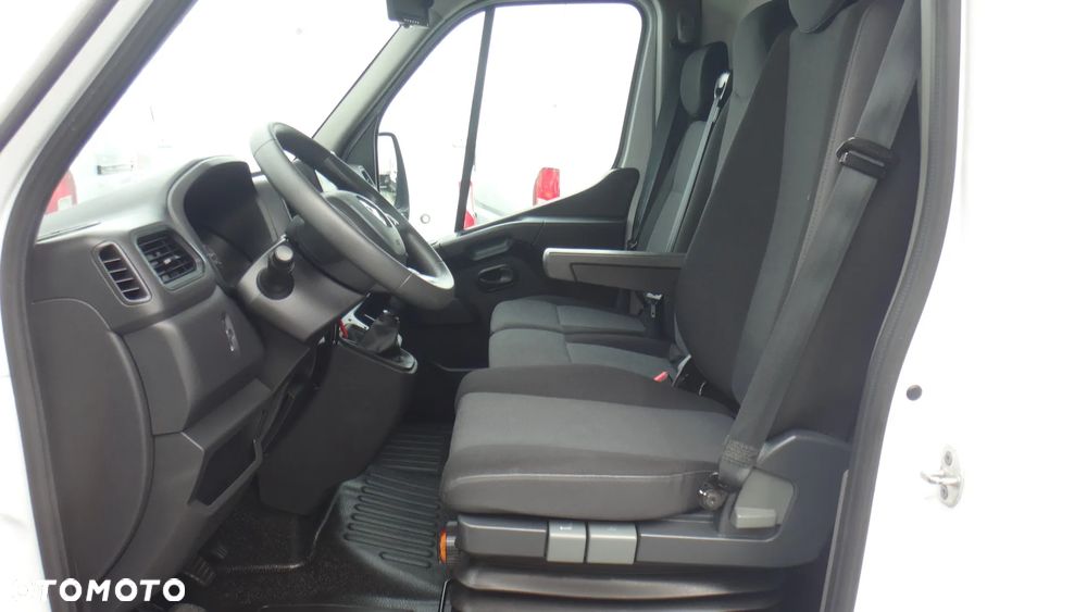Renault Master - 11