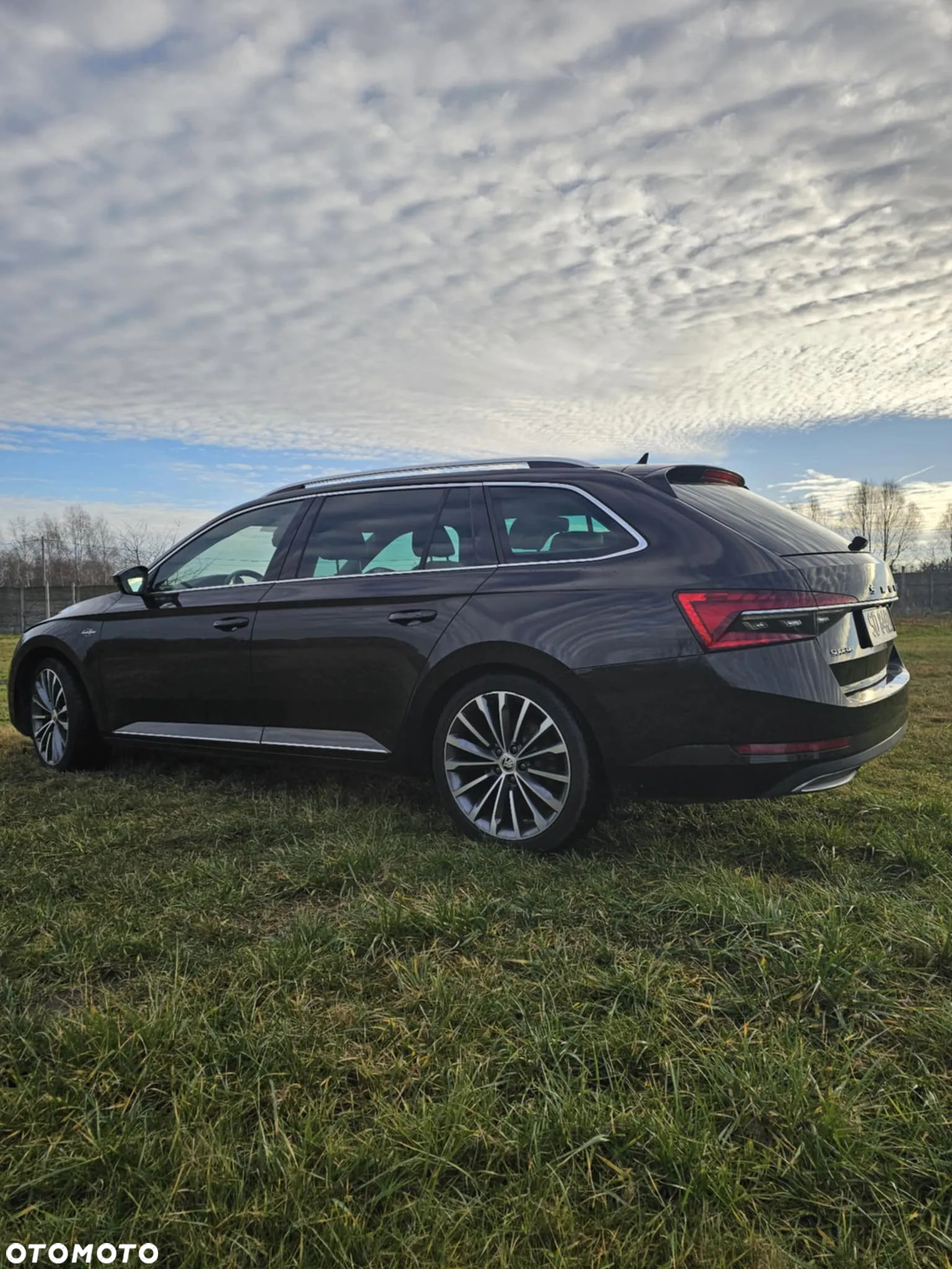Skoda Superb 2.0 TDI SCR L&K DSG - 16