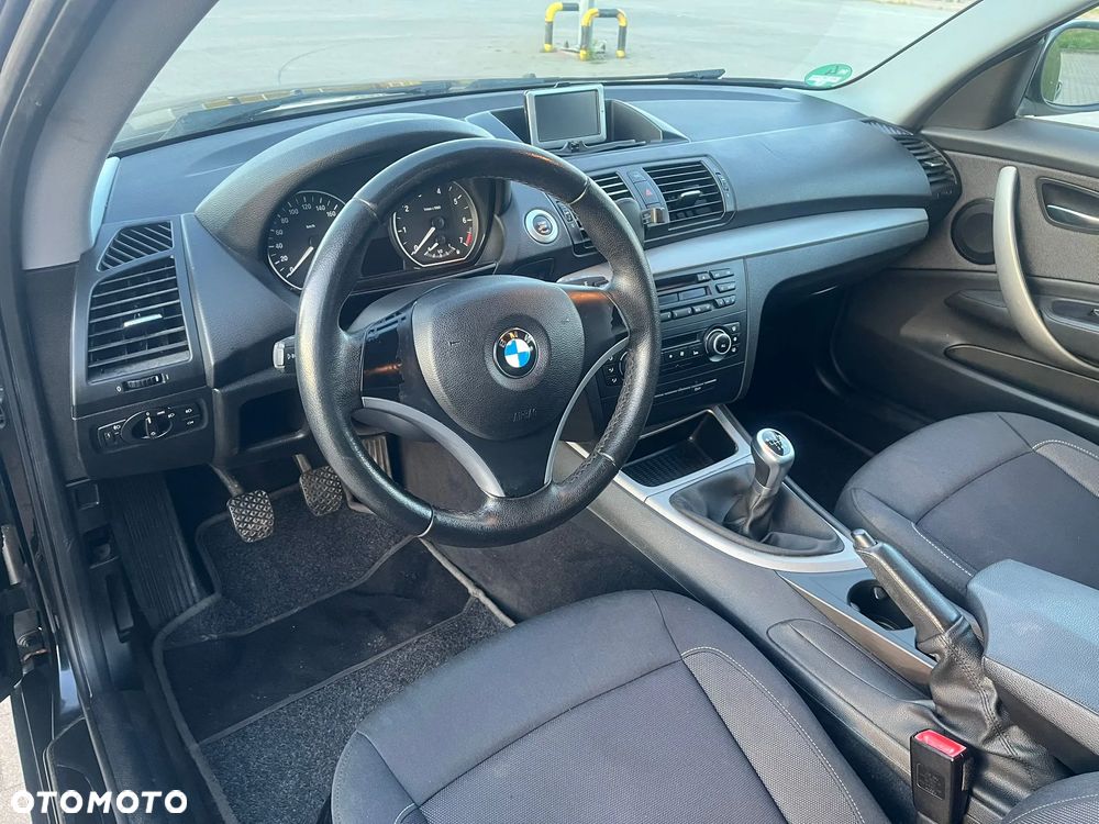 BMW Seria 1 116i Edition Sport - 11
