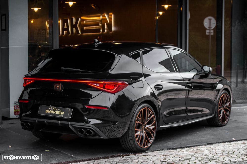 Cupra Leon 2.0 TSI DSG VZ - 4