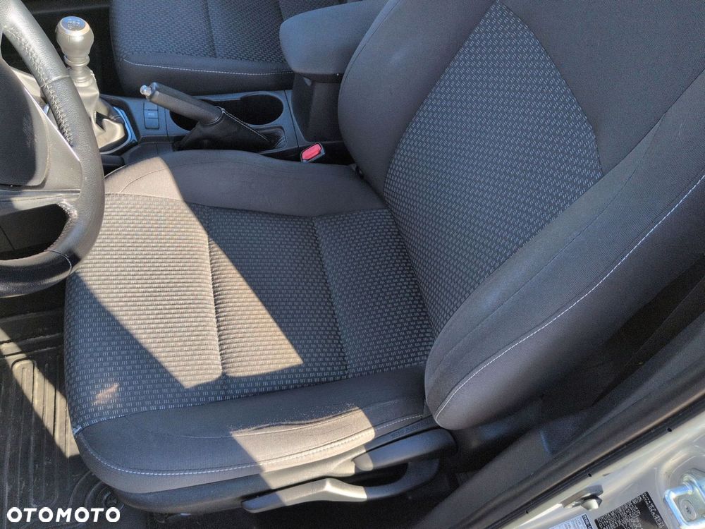 Toyota Corolla 1.6 Comfort - 10
