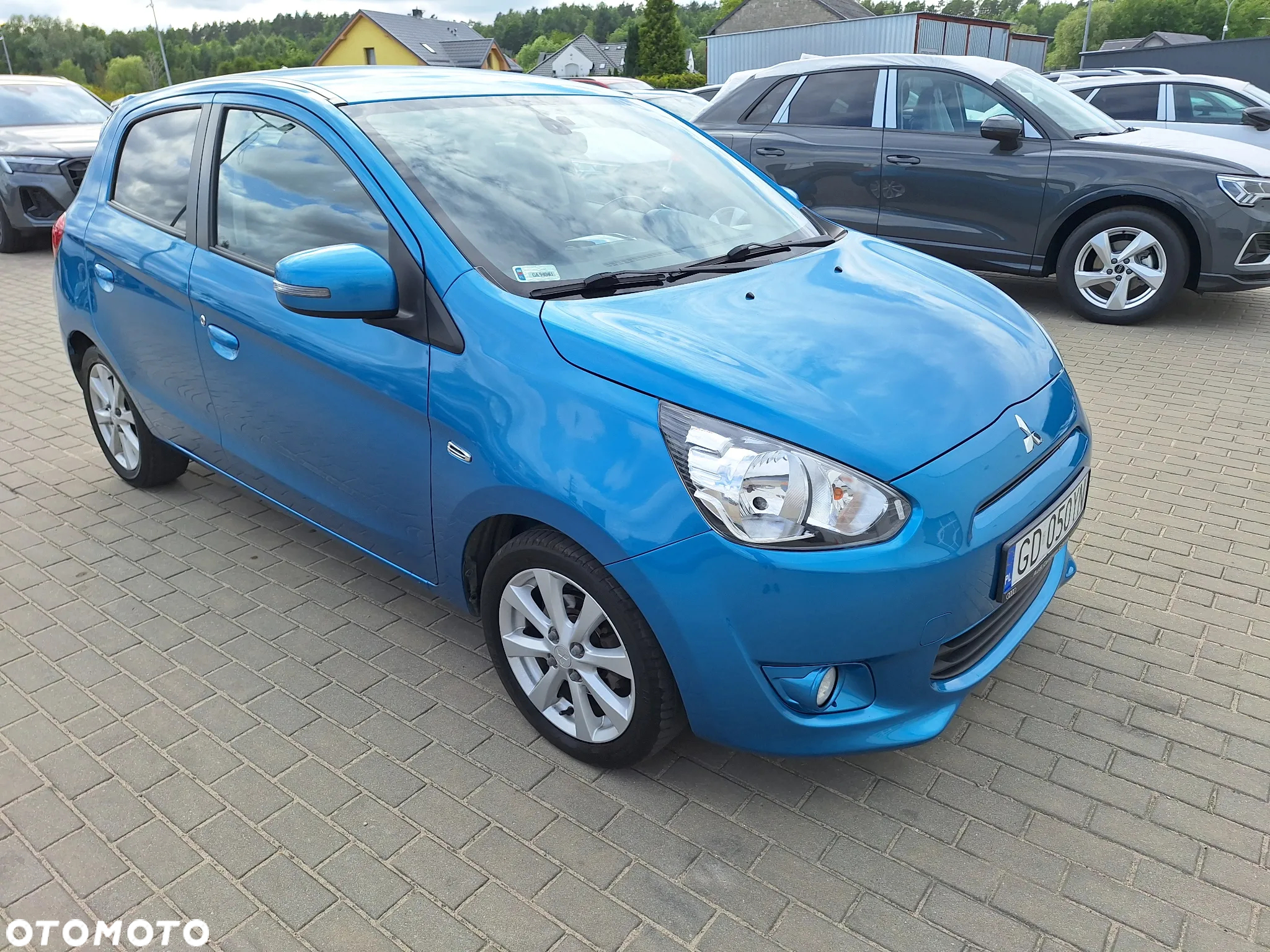 Mitsubishi Space Star 1.2 Intense - 2