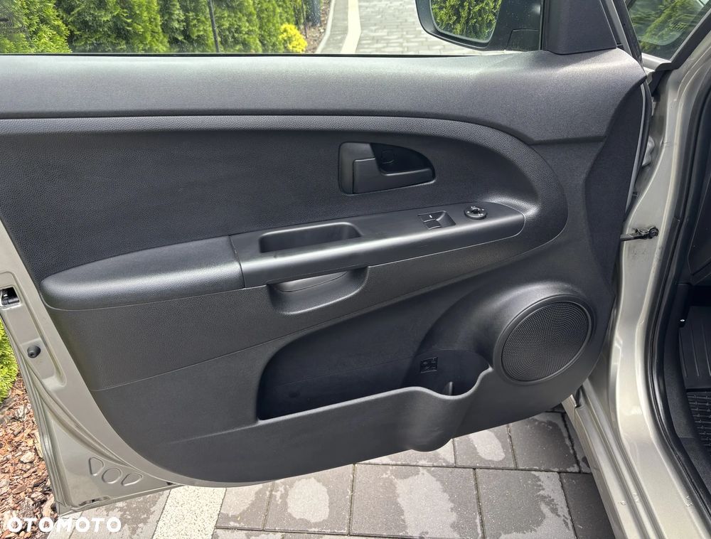 Kia Venga 1.4 L - 15