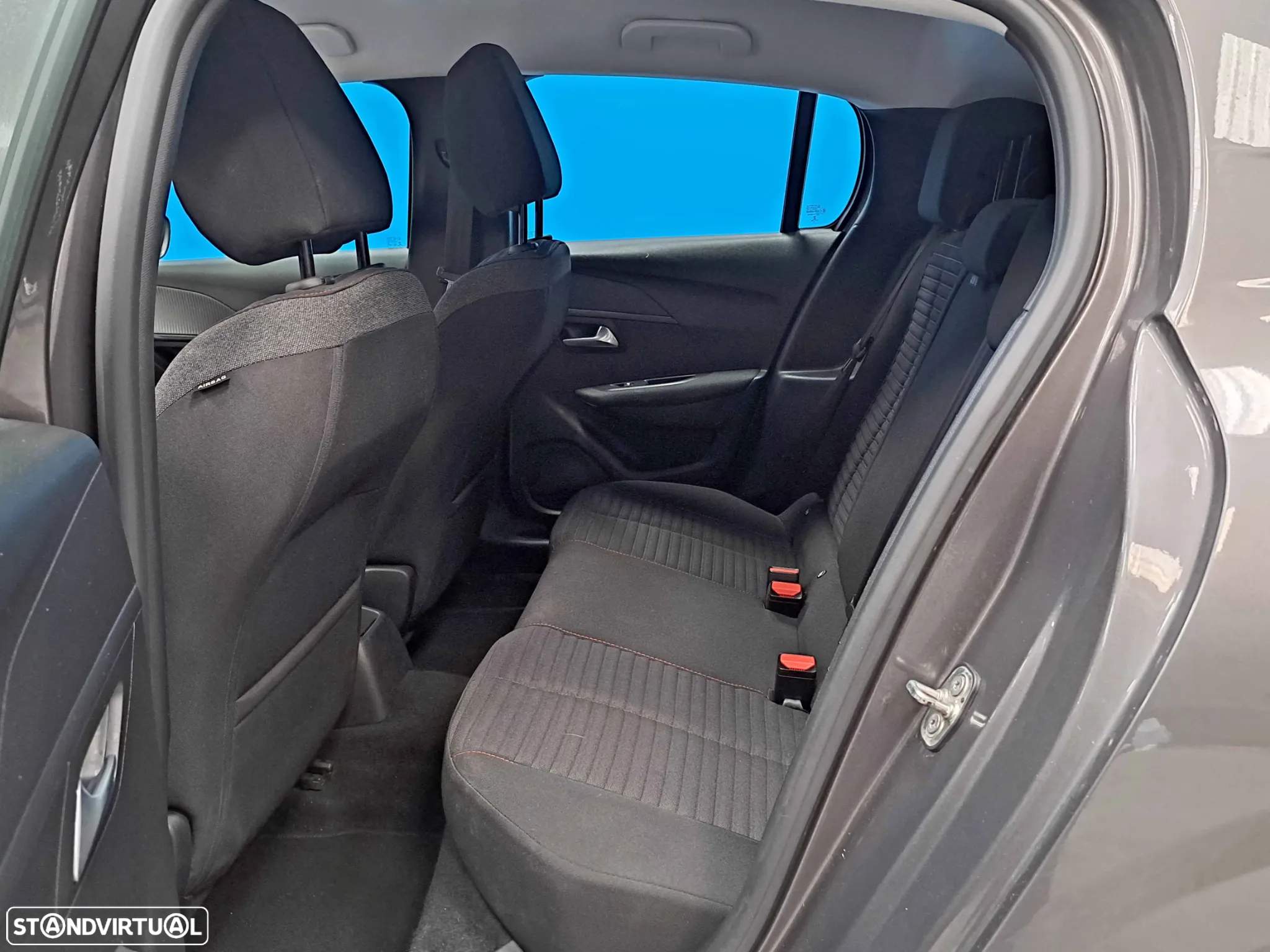 Peugeot 208 1.2 PureTech Active - 18