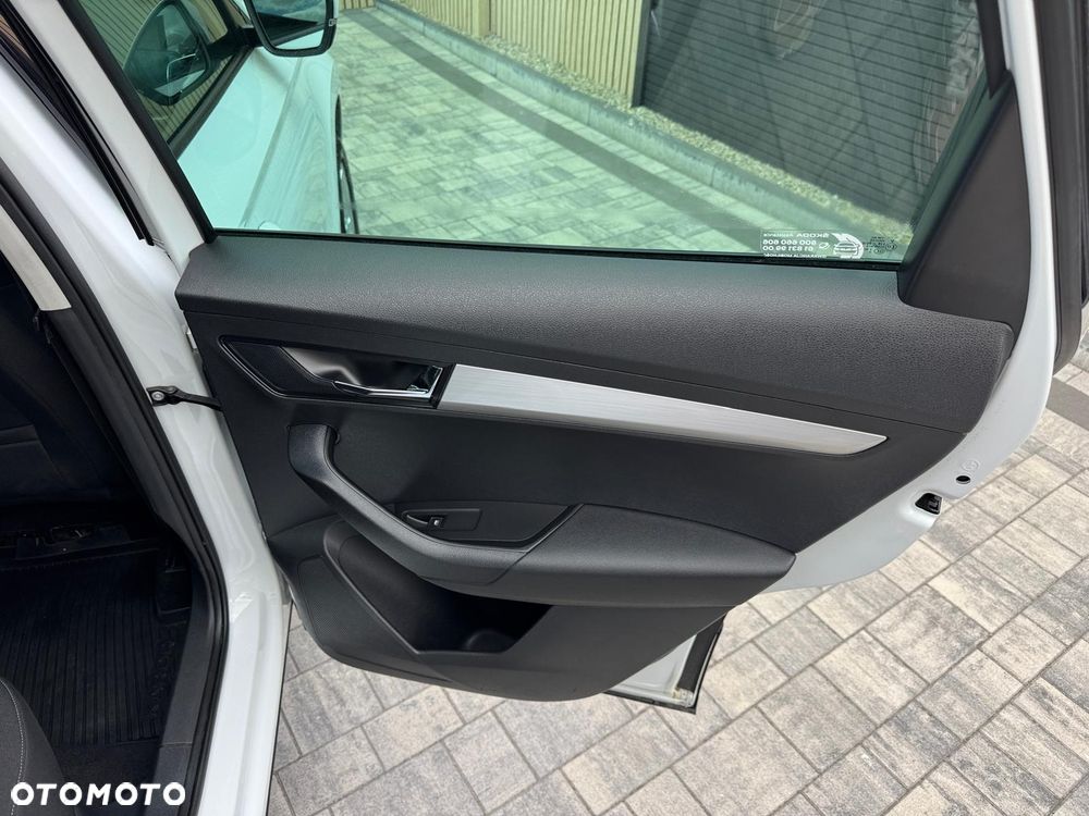 Skoda Karoq 1.5 TSI ACT Ambition DSG - 23