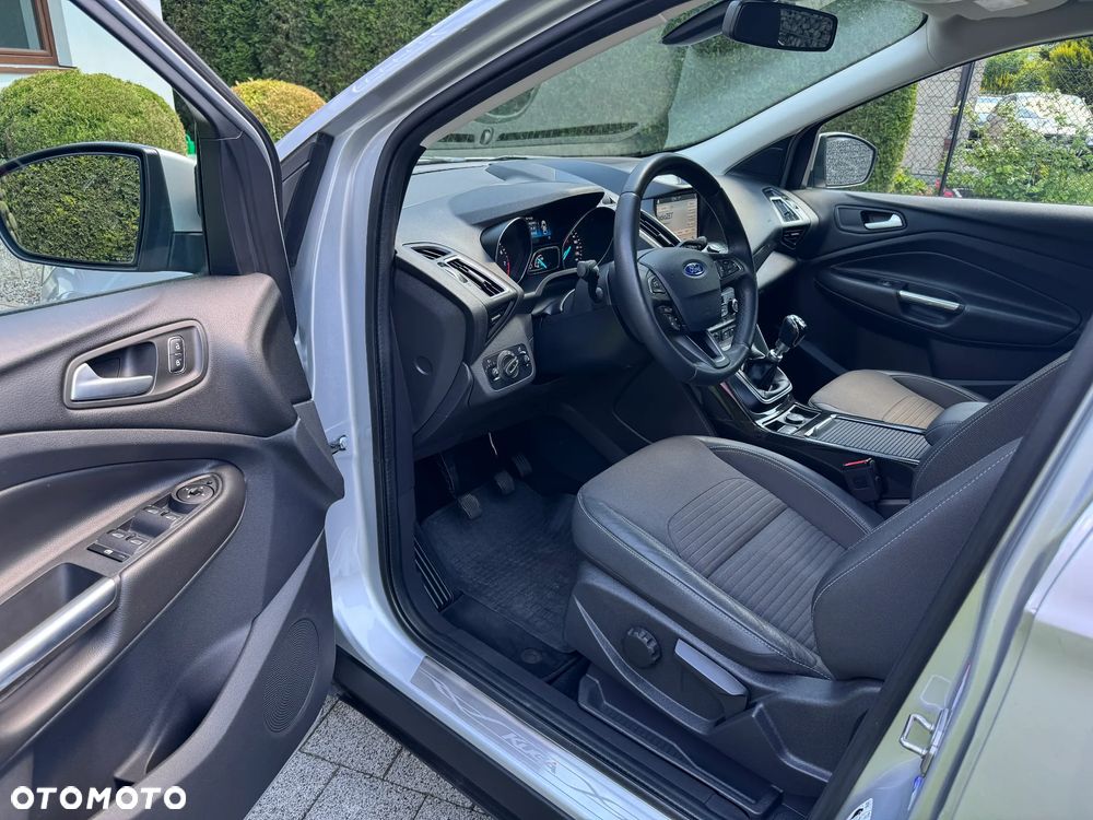Ford Kuga 1.5 EcoBoost FWD Titanium ASS - 10