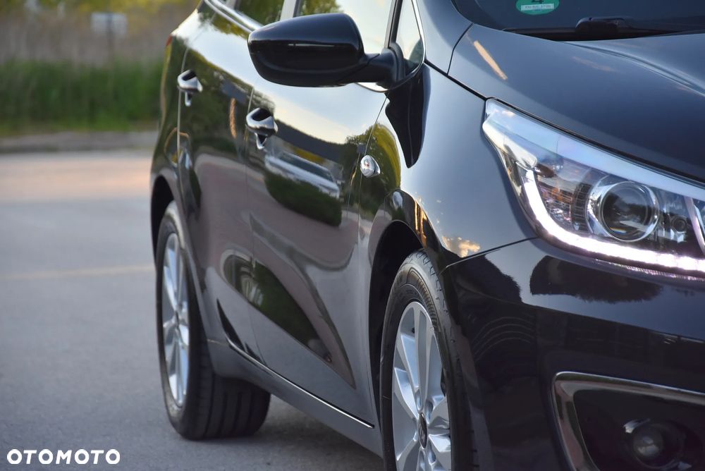 Kia Ceed 1.6 GDI ISG Dream-Team Edition - 18