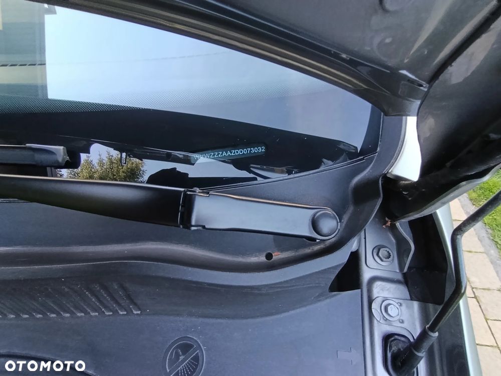 Volkswagen up! - 9