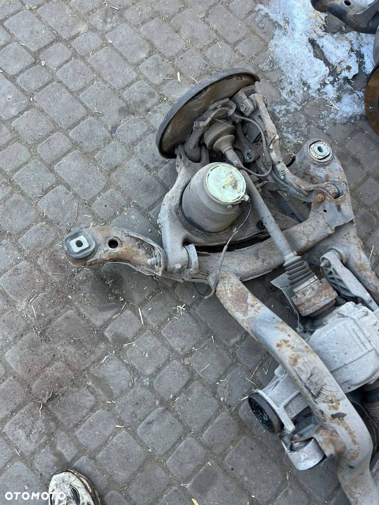 Zawieszenie tylne kompletne 3.0 TDI PNEUMATYKA Audi A6 Allroad C6 TYŁ - 2