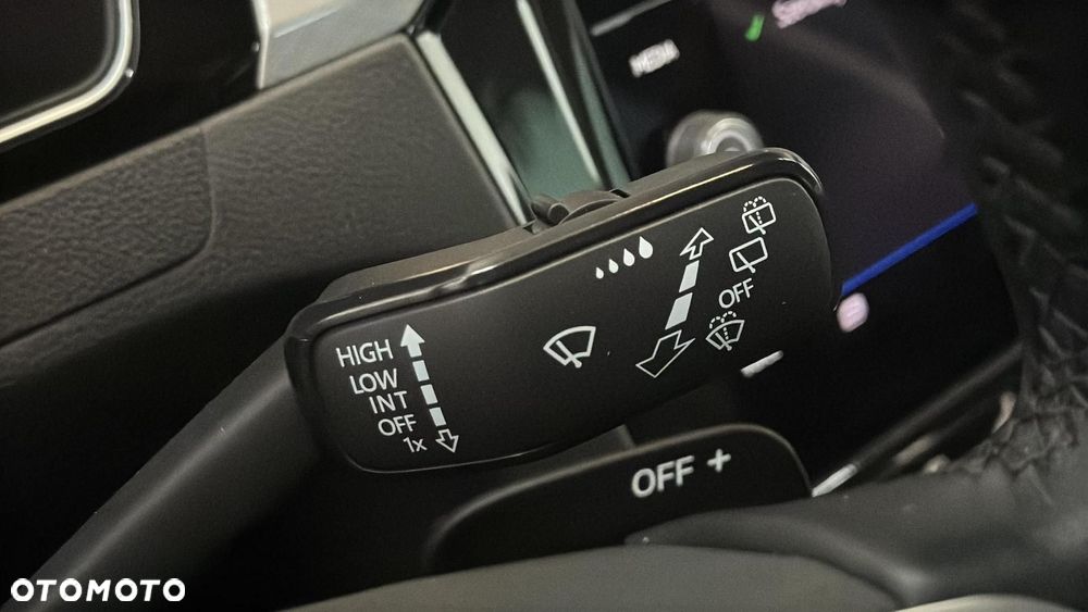 Volkswagen Passat 2.0 TDI EVO Business DSG - 28