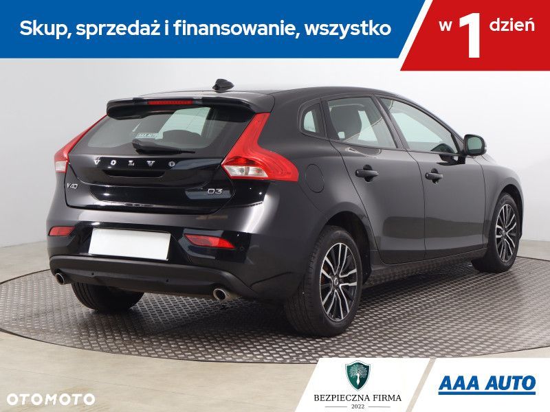 Volvo V40 - 6
