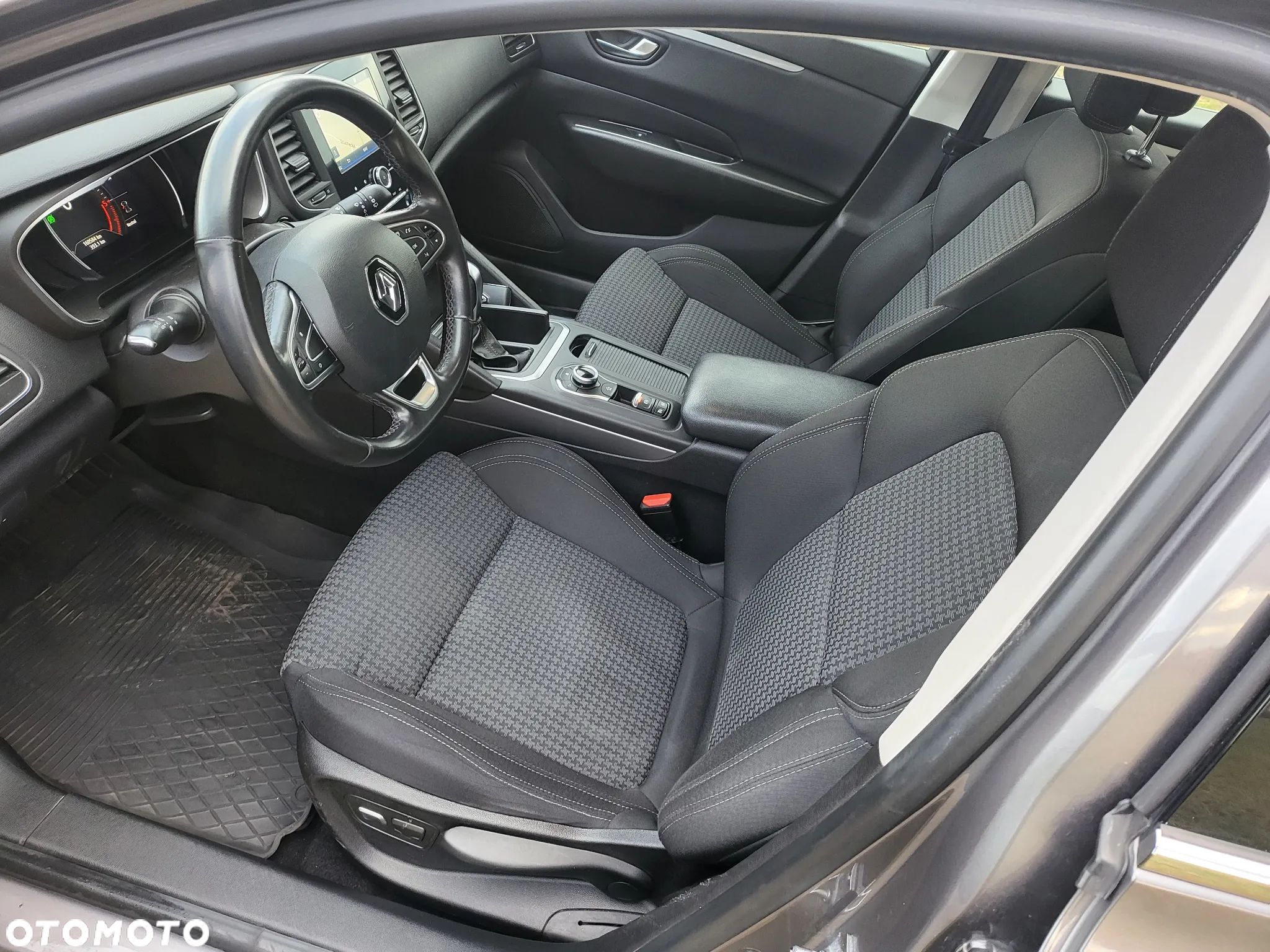 Renault Talisman Grandtour BLUE dCi 160 EDC BUSINESS EDITION - 12