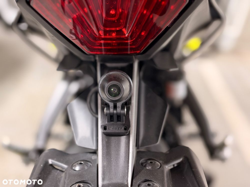 Yamaha MT - 5