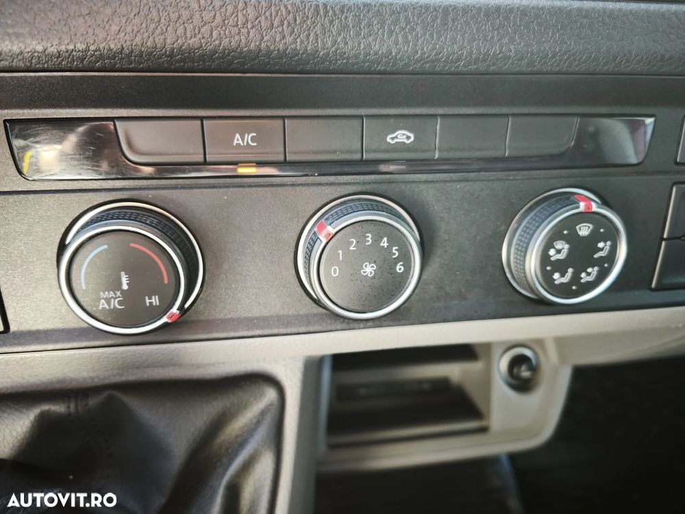 Volkswagen CRAFTER - 16