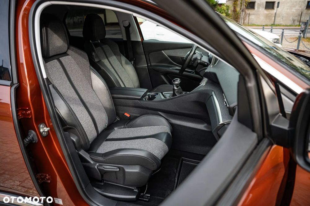 Peugeot 3008 BlueHDi 130 Stop & Start Allure - 37