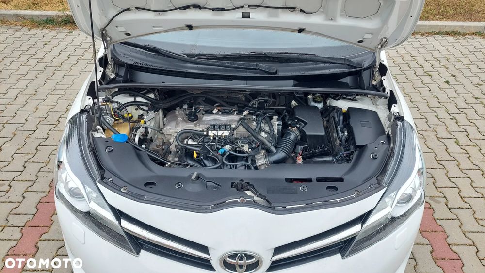 Toyota Verso 1.6 Active - 12