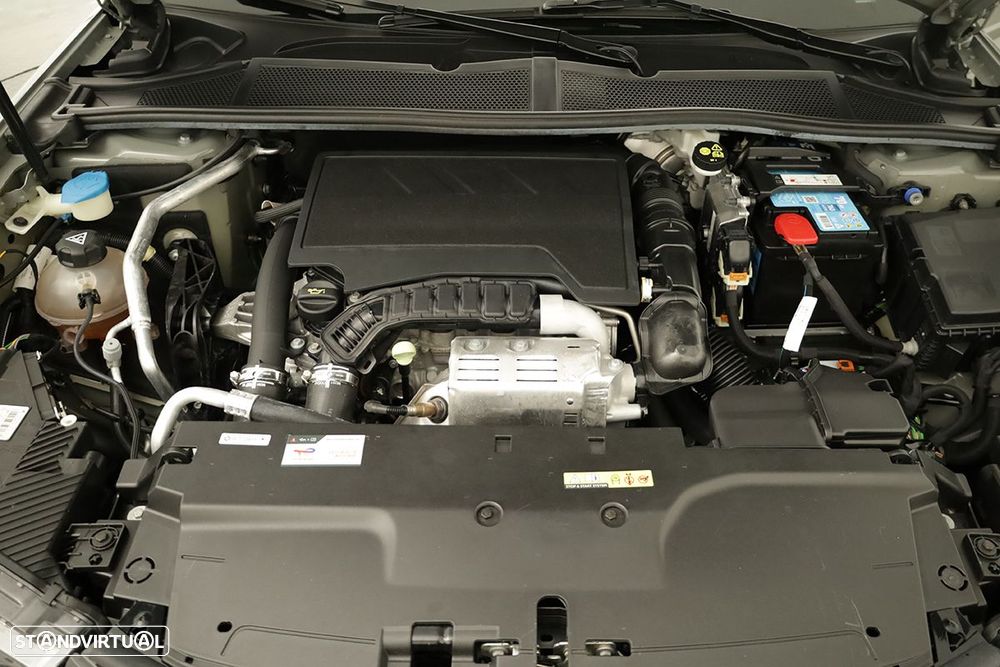 DS DS4 4 1.2 PureTech Performance Line EAT8 - 27