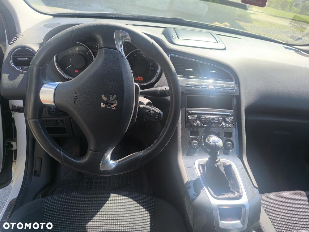 Peugeot 5008 1.6 HDi Active - 3