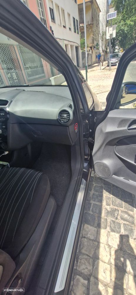 Opel Corsa 1.4 - 15