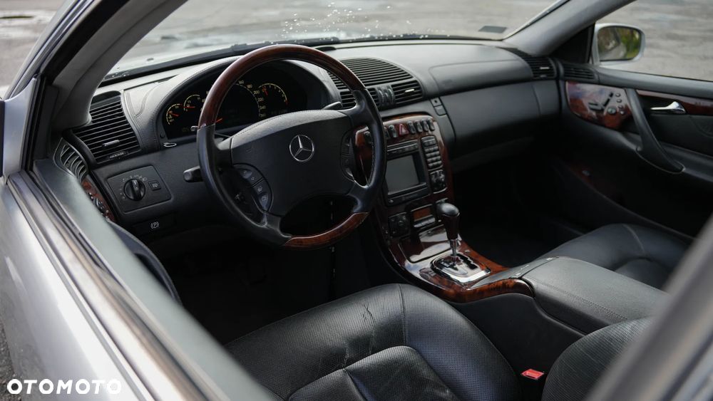 Mercedes-Benz CL 500 - 13