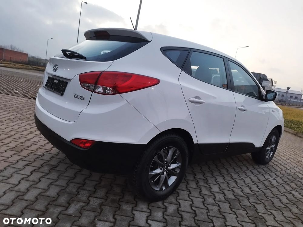 Hyundai ix35 1.6 2WD Fifa World Cup Edition - 7