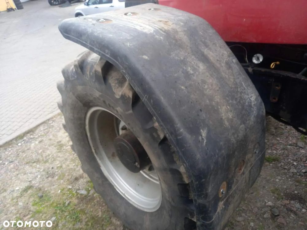 Błotniki przednie Case MX150 - 1