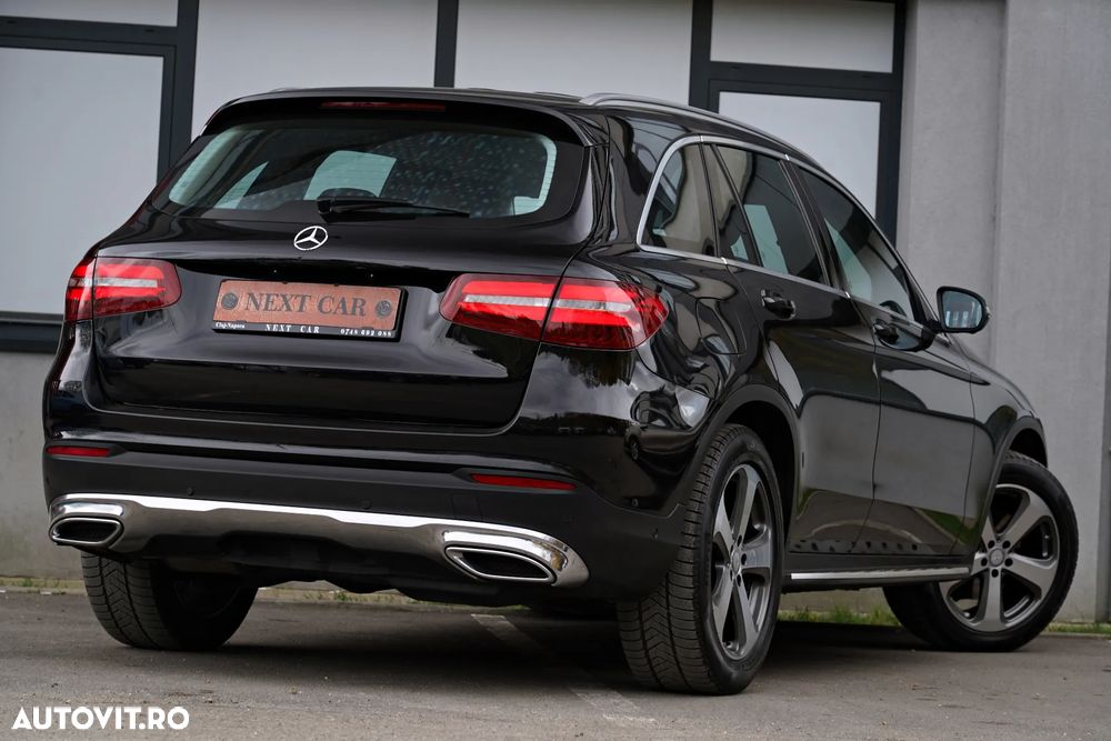 Mercedes-Benz GLC 250 d 4Matic 9G-TRONIC AMG Line - 3