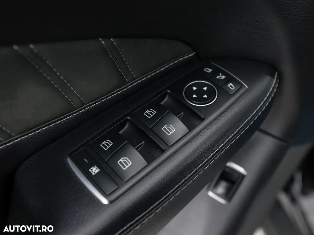 Mercedes-Benz GLC Coupe 350 d 4Matic 9G-TRONIC AMG Line - 27