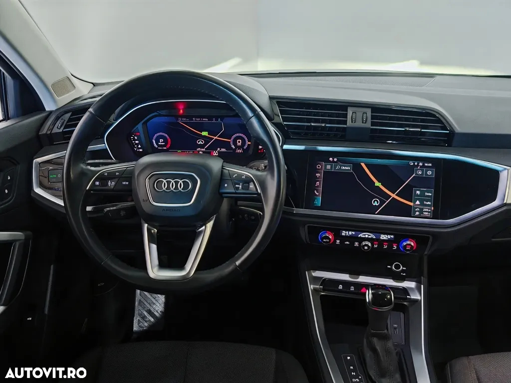 Audi Q3 1.5 35 TFSI S tronic - 5