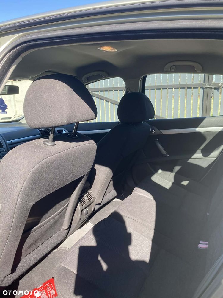 Peugeot 407 1.8 Premium - 6