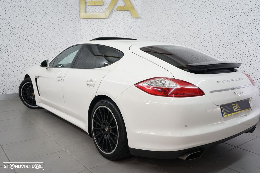 Porsche Panamera Platinum Edition - 8