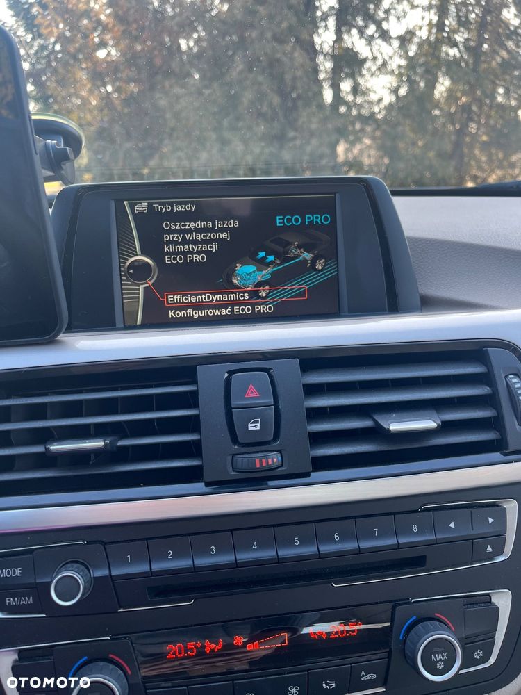 BMW Seria 3 328i - 9