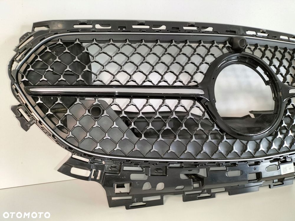 atrapa kratka grill mercedes e klasa w214 22- amg silver diamond - 3