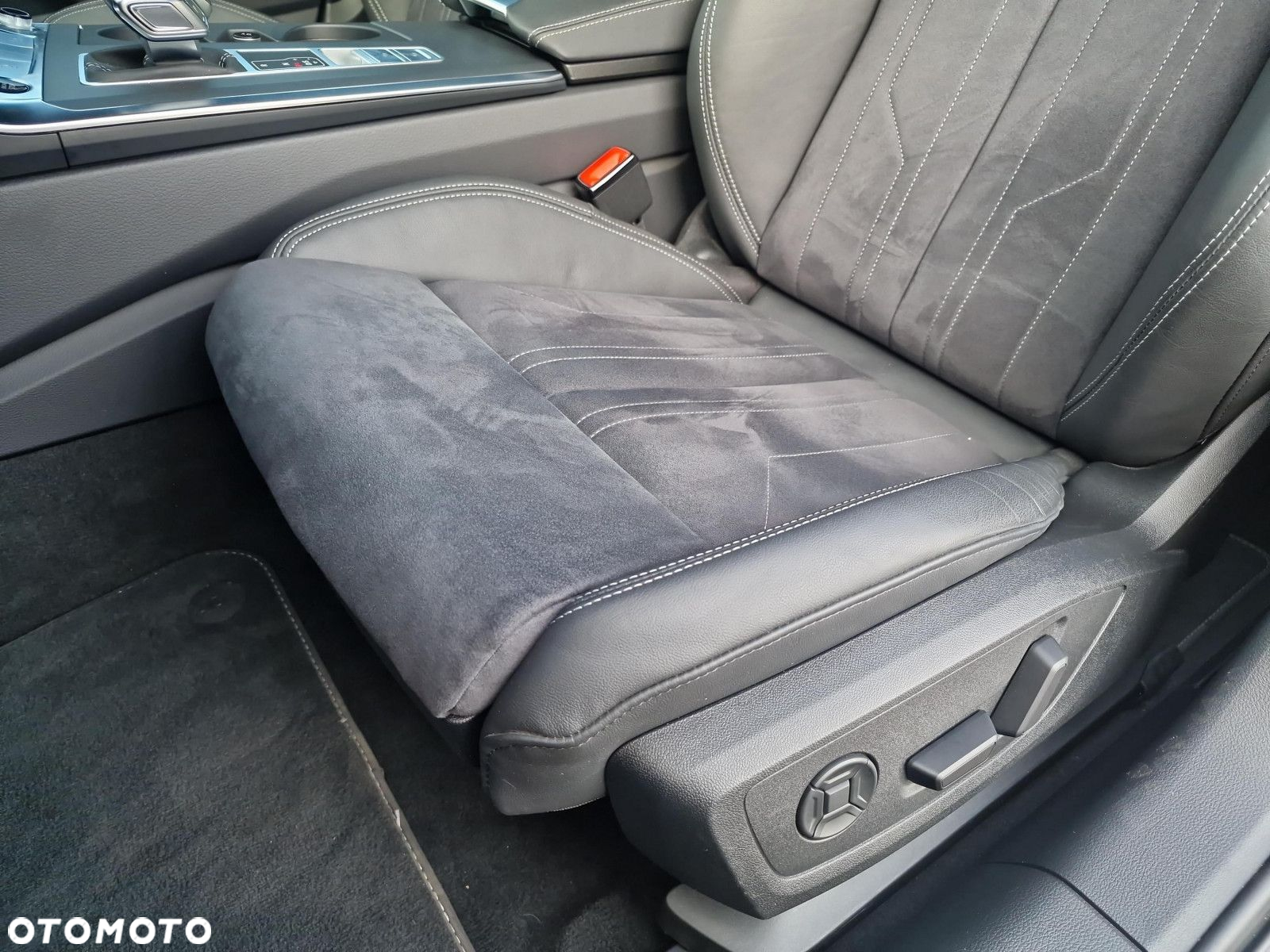 Audi A6 - 12
