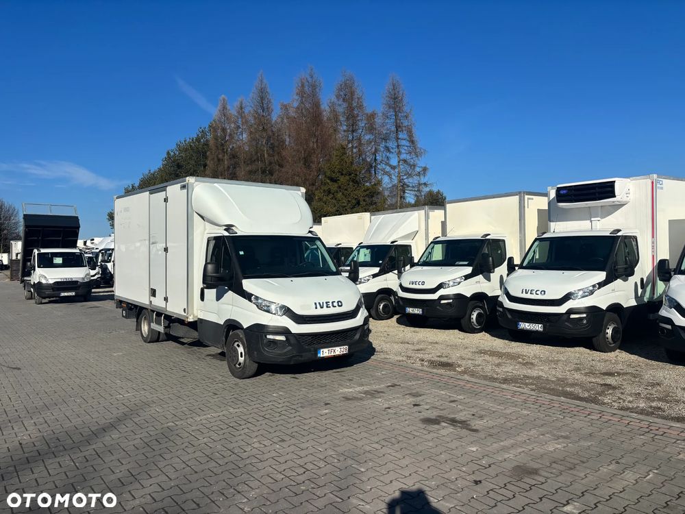 Iveco IVECO DAILY 35C14,,35C15,,35C16..35C13 KONTENER IZOTERMA CHLODNIA PODWOZIE DO ZABUDOWY KIPER KILKANASCIE SZTUK - 1