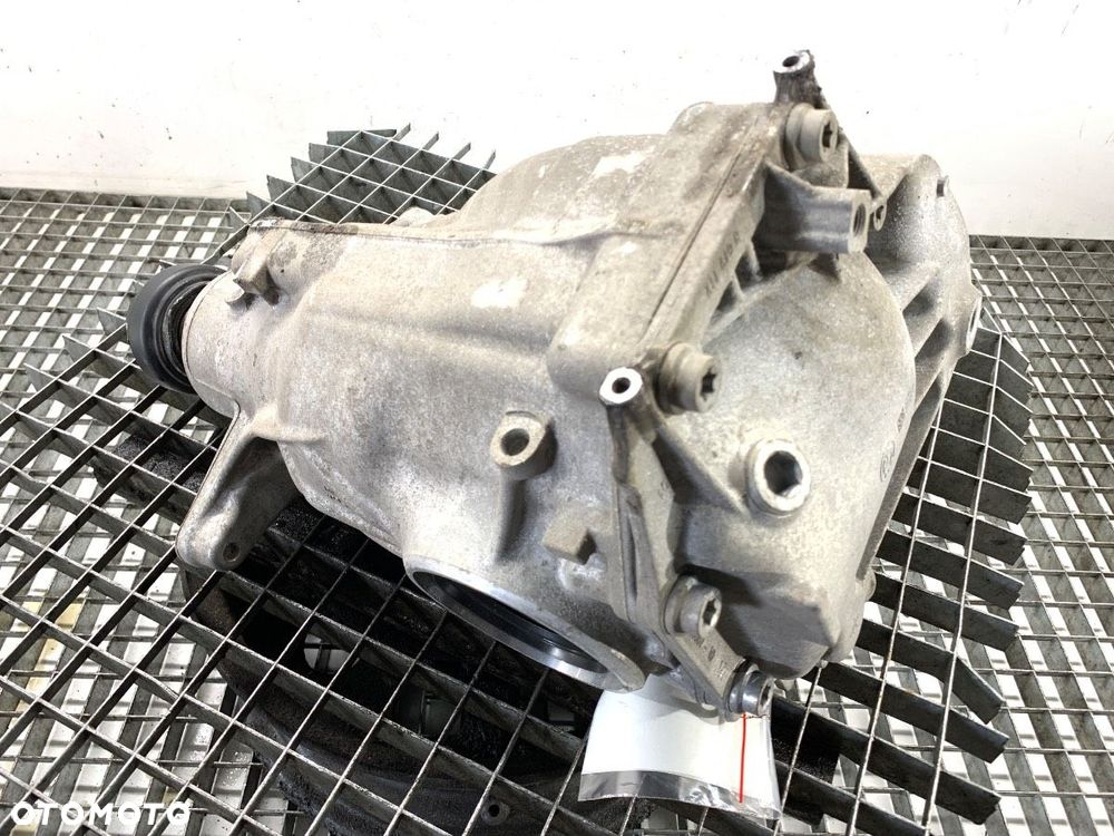 MOST DYFER TYŁ  BMW 5 (G30, F90) 2016 - 2022 530 e Plug-in-Hybrid 135 kW [184 KM] Hybryda silnik - 5